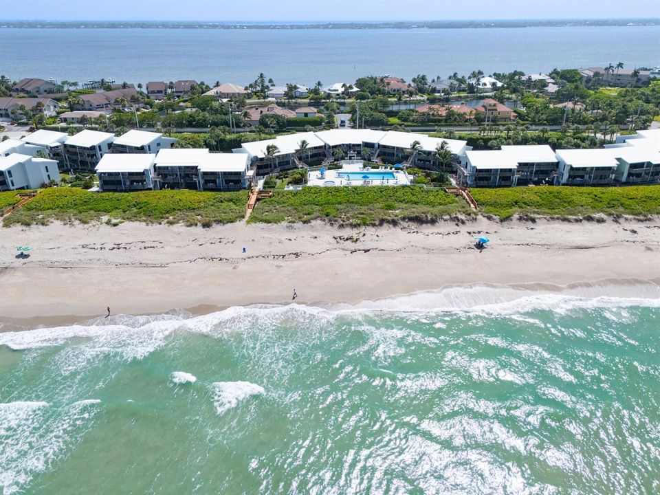 ©Clark-2355 NE Ocean Blvd-027