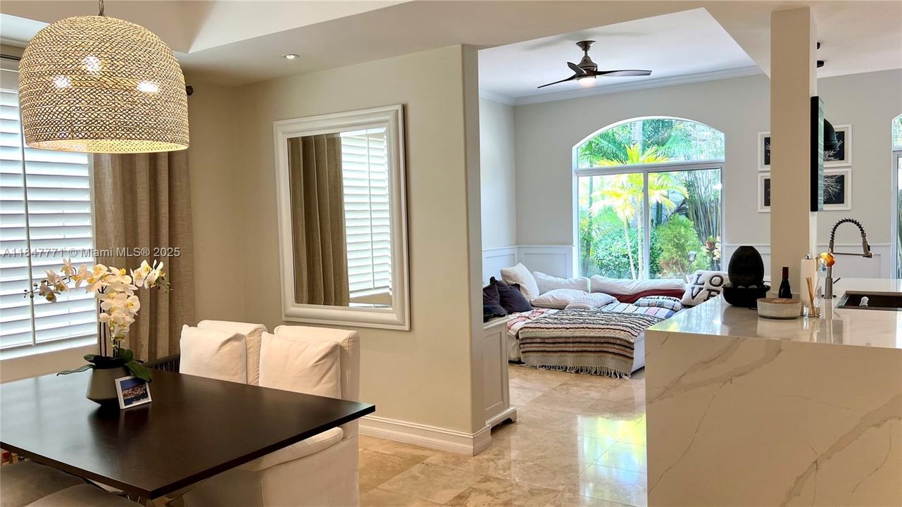 Recently Sold: $1,640,000 (4 beds, 3 baths, 2770 Square Feet)