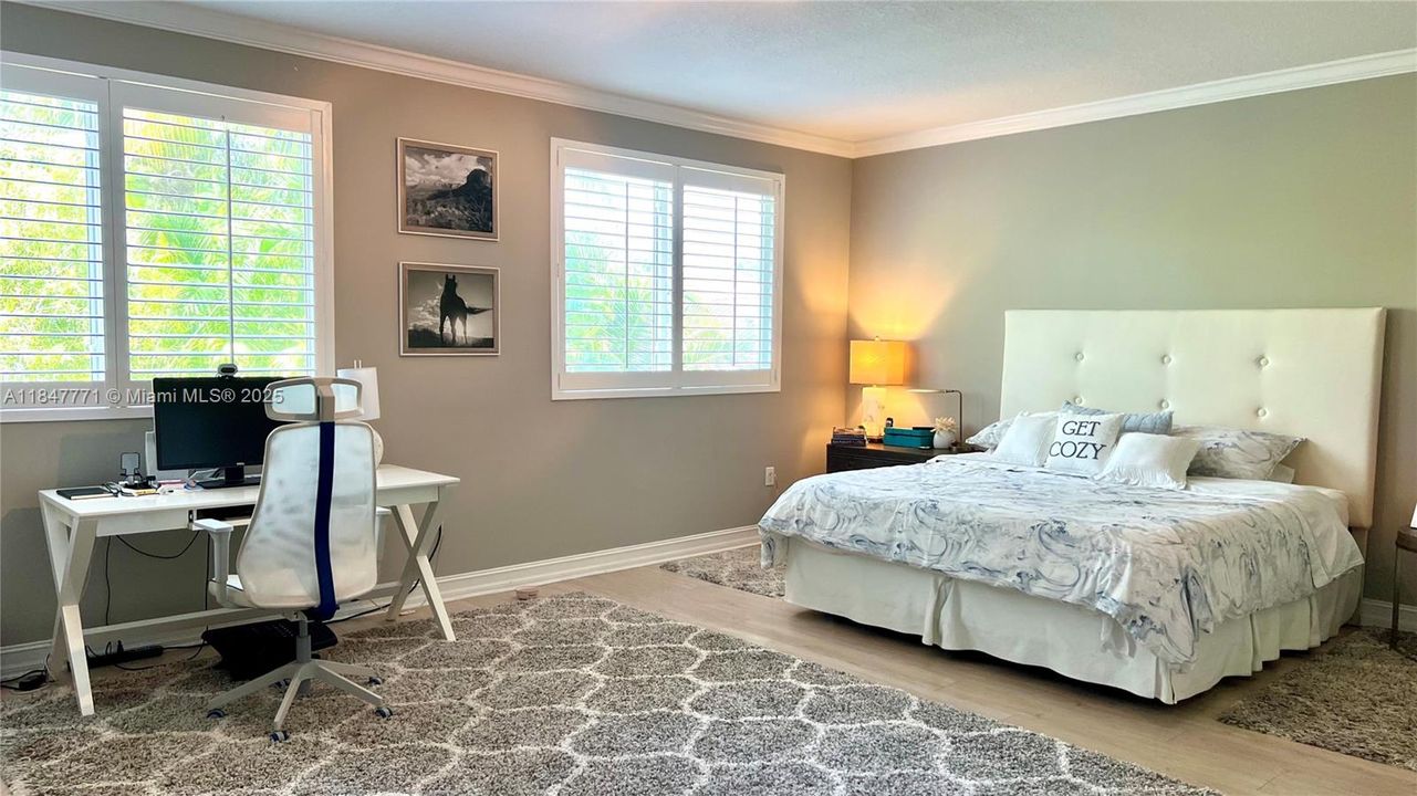 Recently Sold: $1,640,000 (4 beds, 3 baths, 2770 Square Feet)