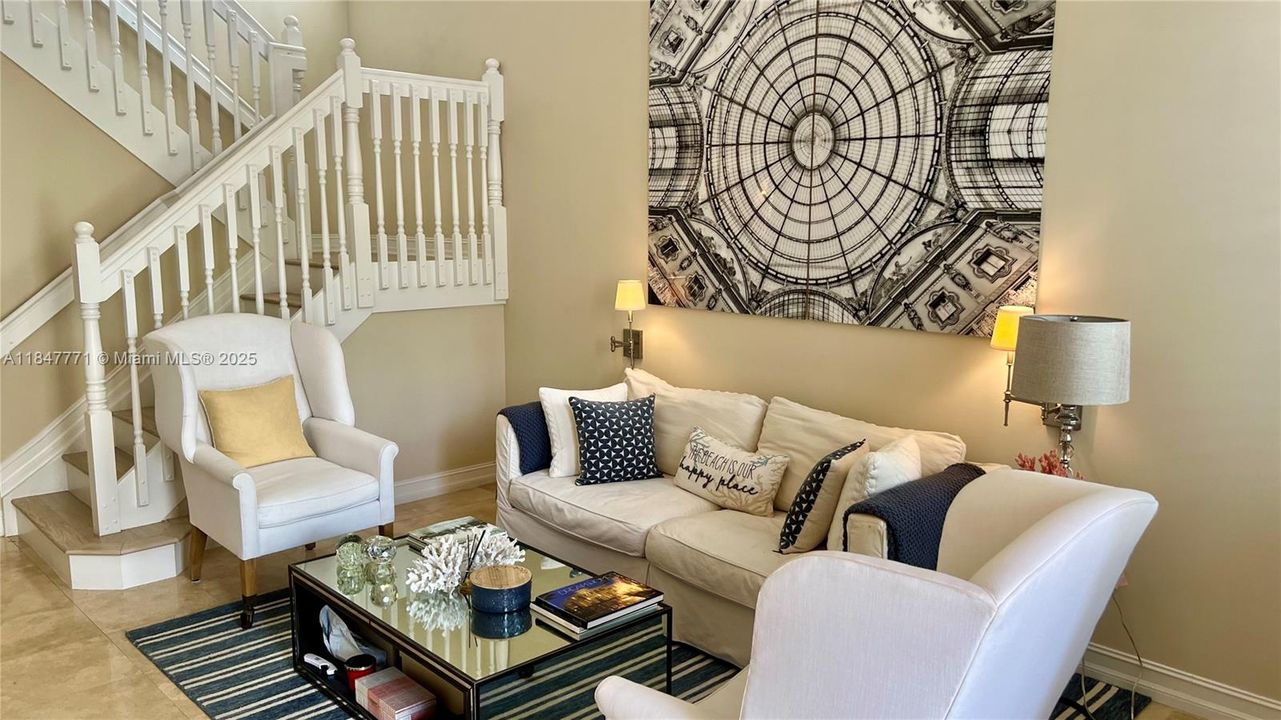 Recently Sold: $1,640,000 (4 beds, 3 baths, 2770 Square Feet)