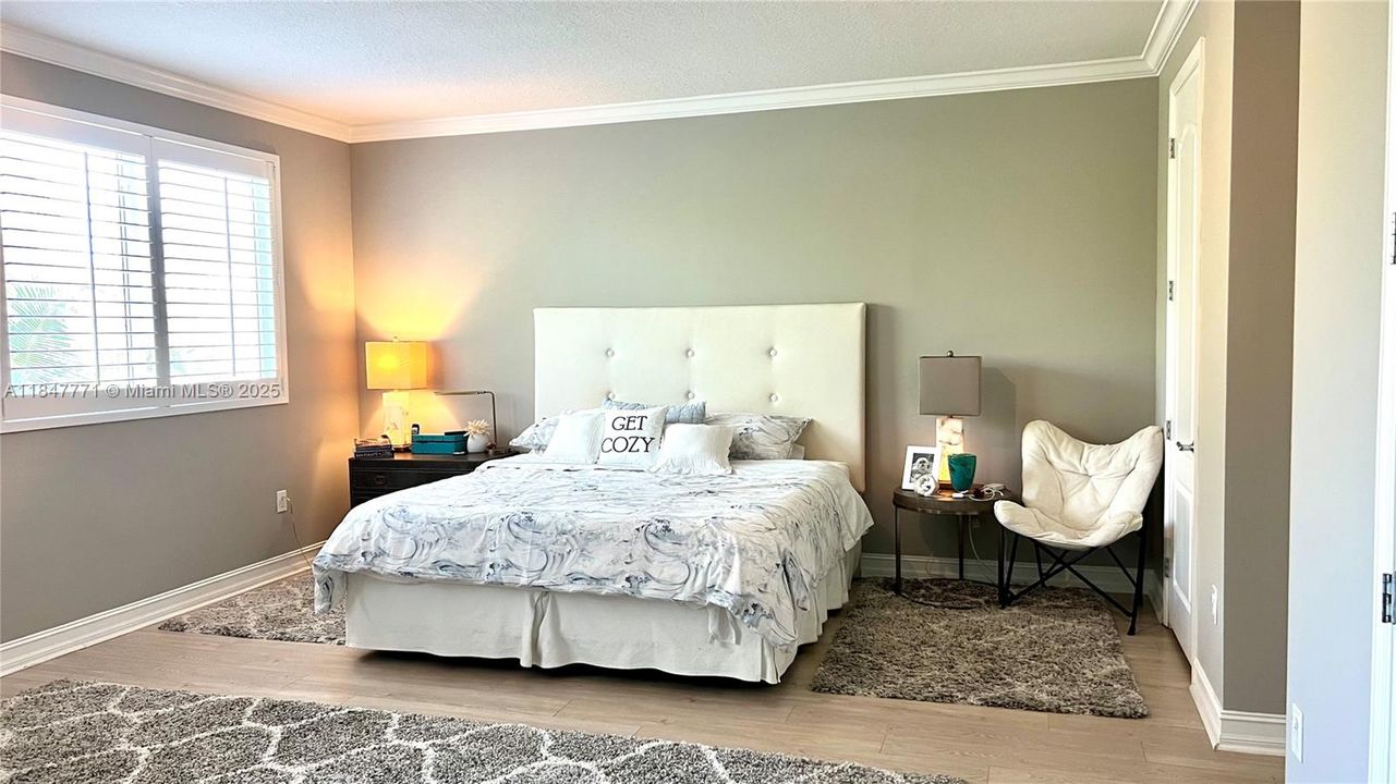 Recently Sold: $1,640,000 (4 beds, 3 baths, 2770 Square Feet)