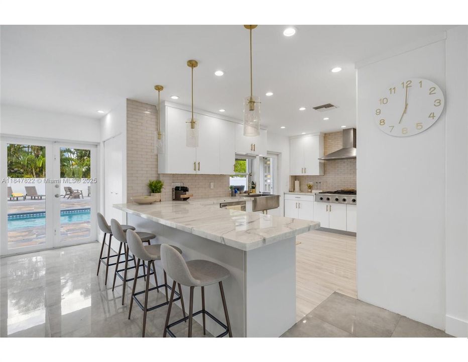 For Sale: $1,586,000 (5 beds, 3 baths, 2837 Square Feet)