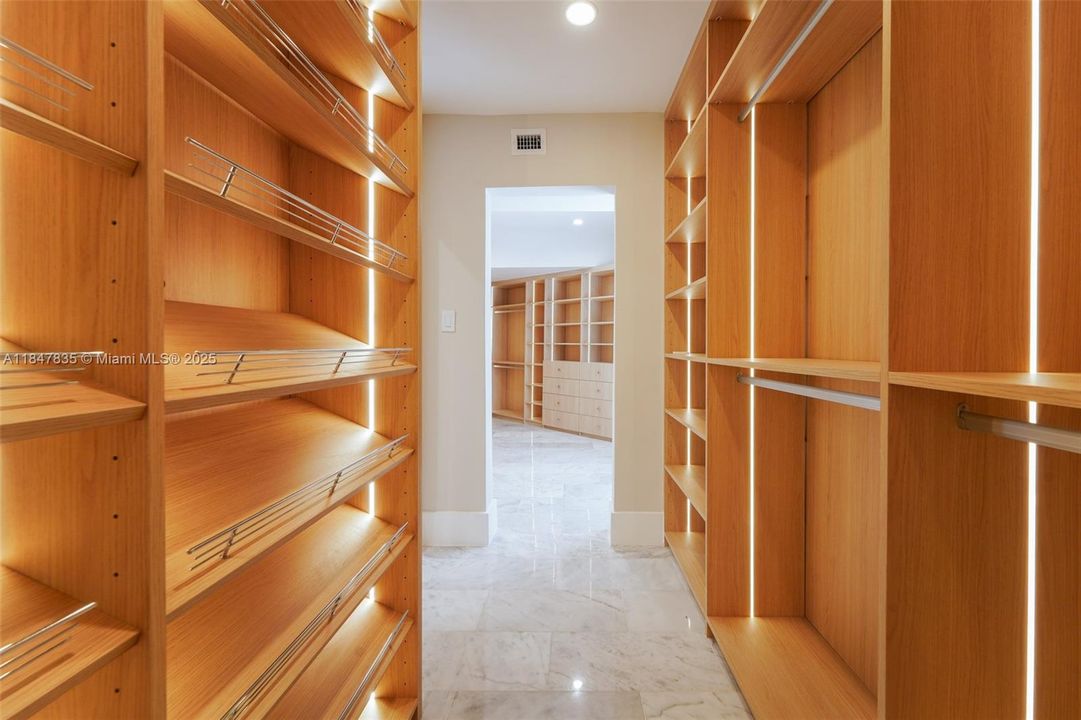 Primary Bedroom his+her closet