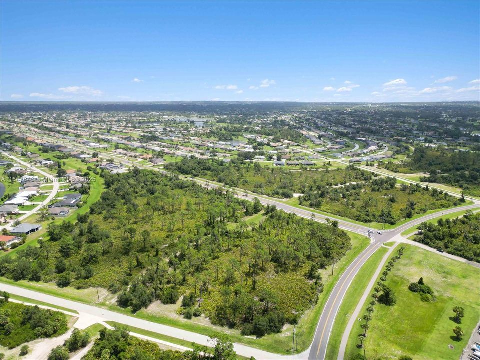 На продажу: $3,500,000 (0 спален, 0 ванн, 0 Квадратных фут)