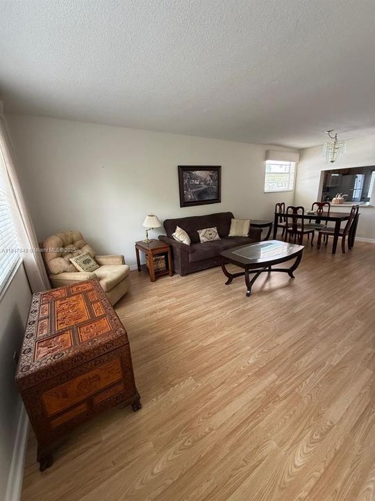 En Renta: $1,800 (1 camas, 1 baños, 775 Pies cuadrados)