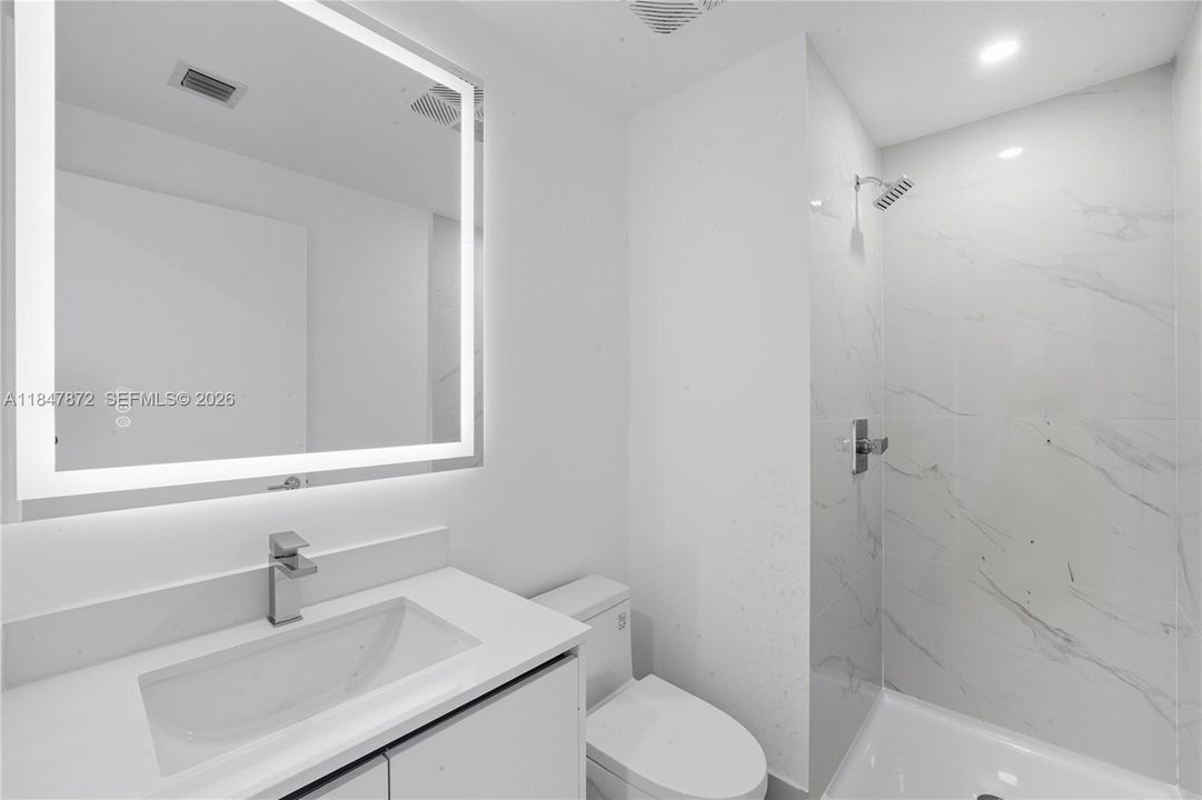 For Sale: $2,149,000 (2 beds, 3 baths, 1792 Square Feet)