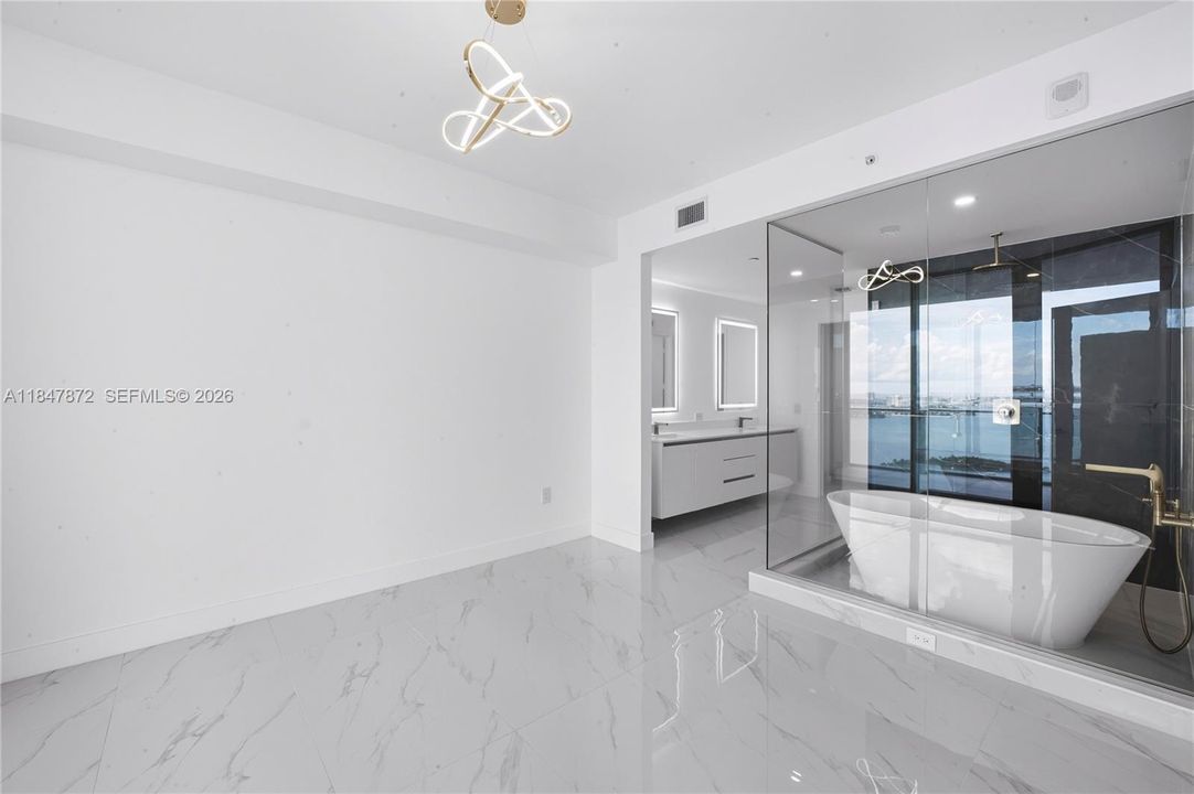 For Sale: $2,149,000 (2 beds, 3 baths, 1792 Square Feet)