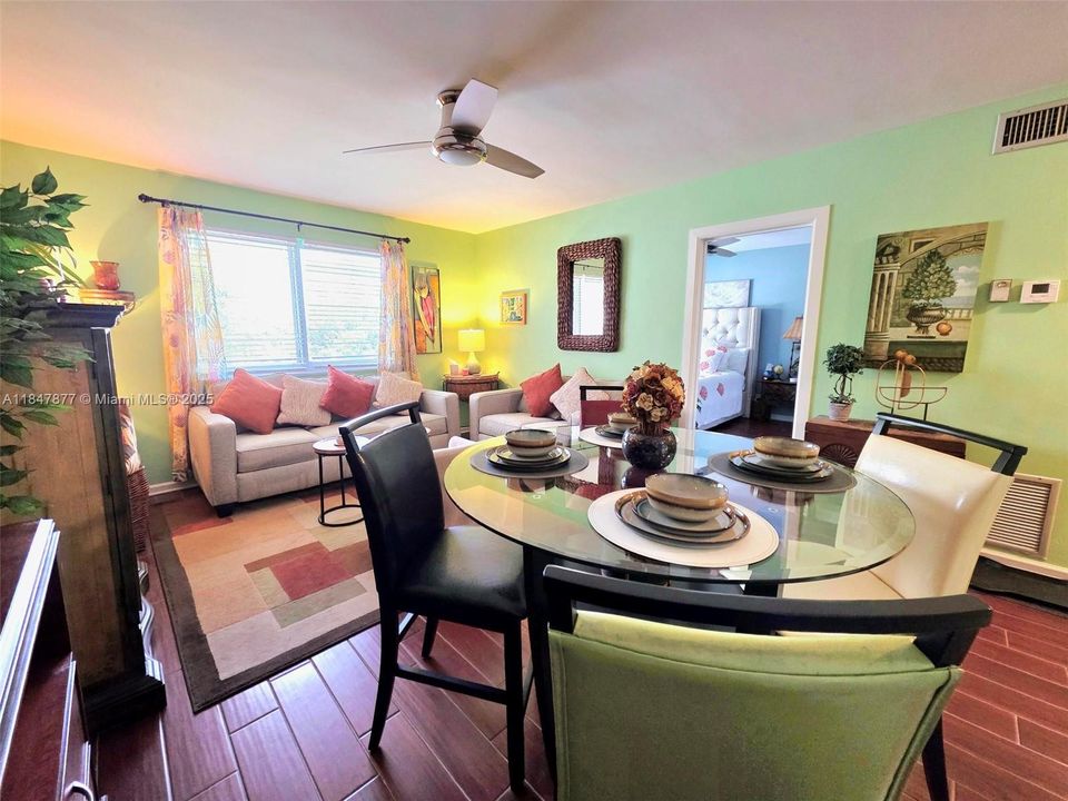 На продажу: $129,000 (1 спален, 1 ванн, 650 Квадратных фут)