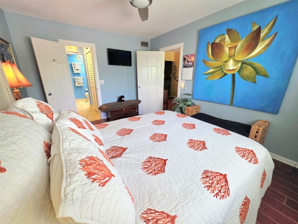 На продажу: $129,000 (1 спален, 1 ванн, 650 Квадратных фут)