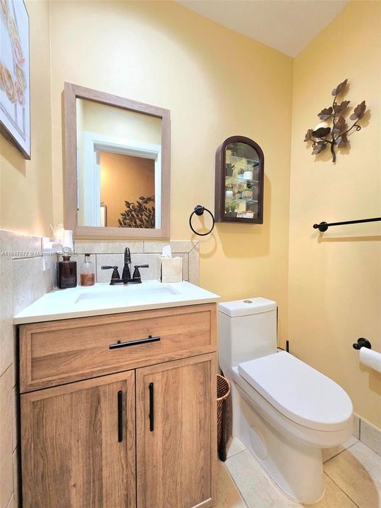 На продажу: $129,000 (1 спален, 1 ванн, 650 Квадратных фут)