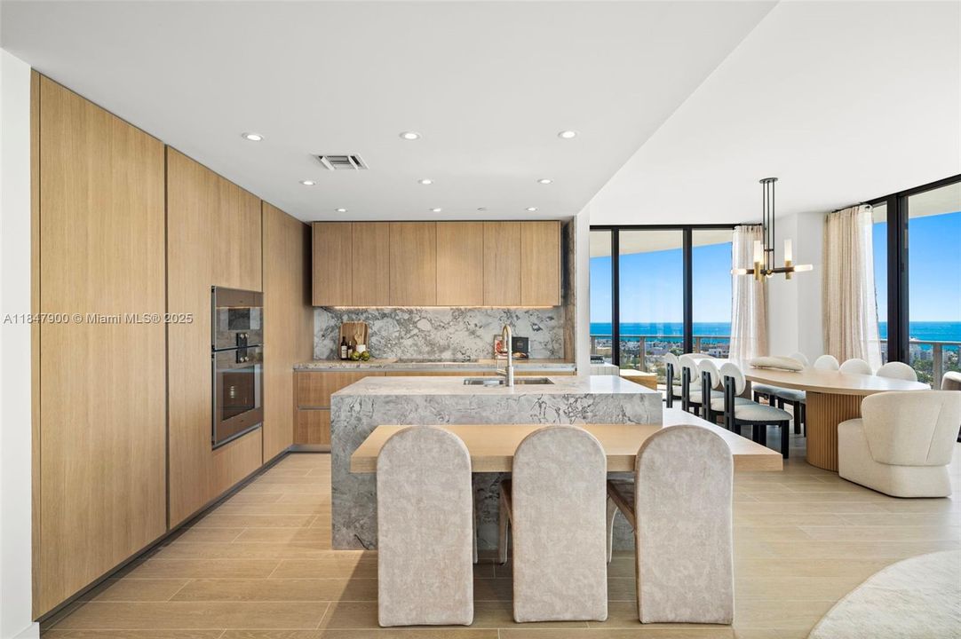 For Sale: $6,825,000 (4 beds, 5 baths, 3521 Square Feet)