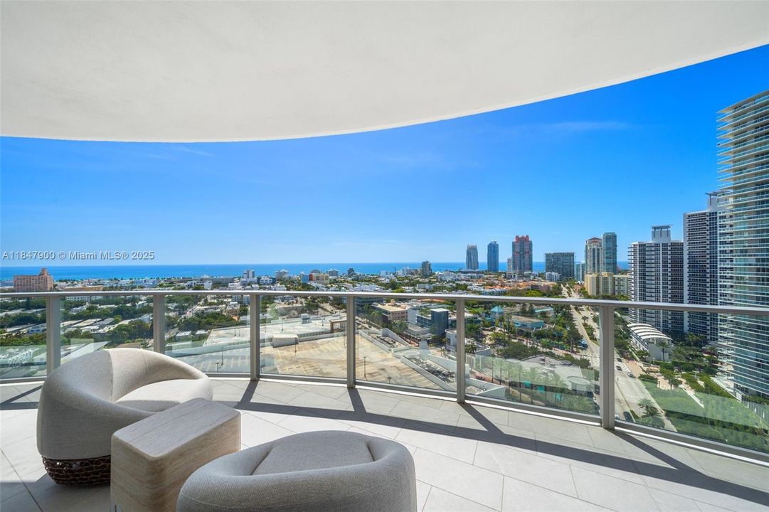 For Sale: $6,825,000 (4 beds, 5 baths, 3521 Square Feet)