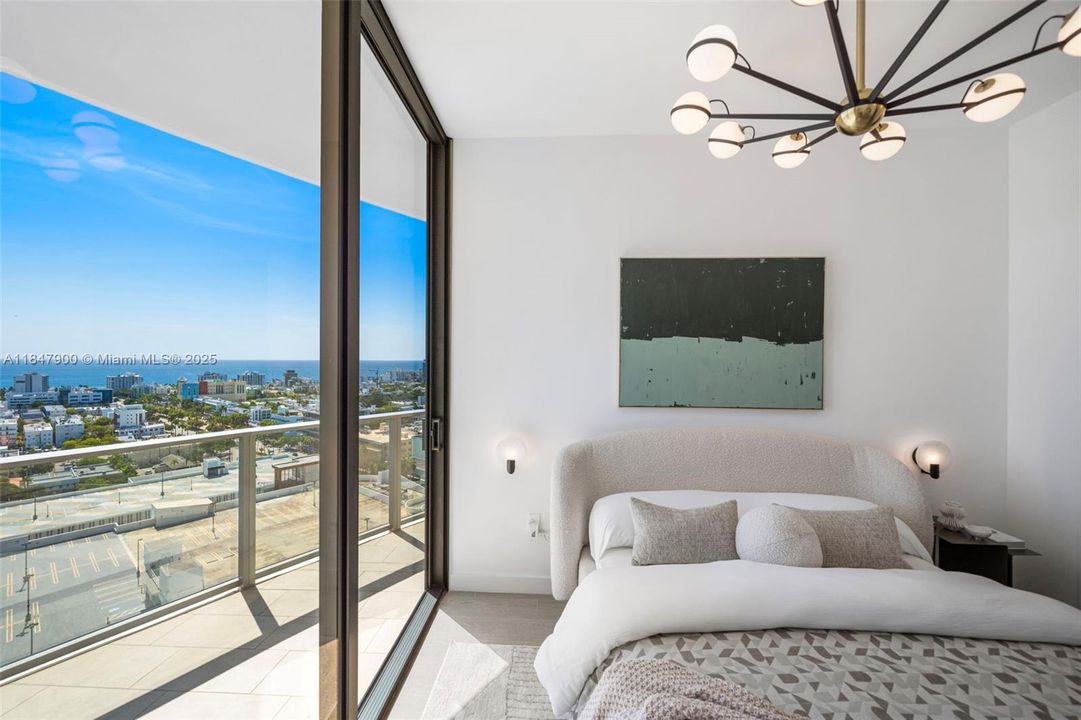 For Sale: $6,825,000 (4 beds, 5 baths, 3521 Square Feet)