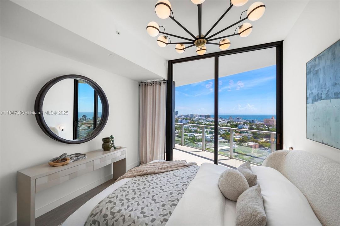 For Sale: $6,825,000 (4 beds, 5 baths, 3521 Square Feet)