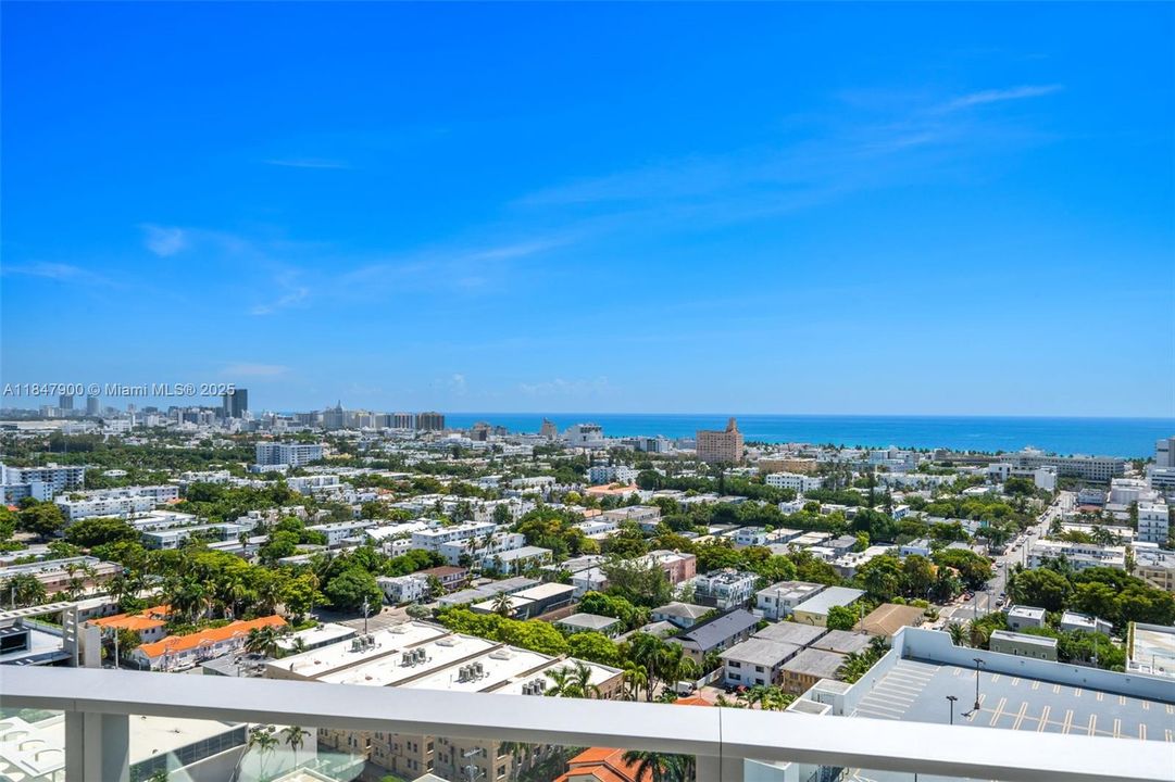 For Sale: $6,825,000 (4 beds, 5 baths, 3521 Square Feet)