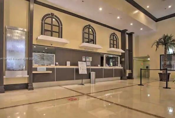 待售: $127,000 (0 贝兹, 1 浴室, 360 平方英尺)