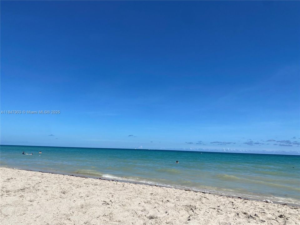 待售: $127,000 (0 贝兹, 1 浴室, 360 平方英尺)