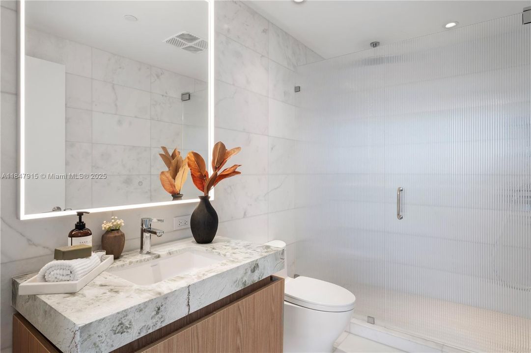 Vendido Recientemente: $1,386,000 (1 camas, 1 baños, 878 Pies cuadrados)