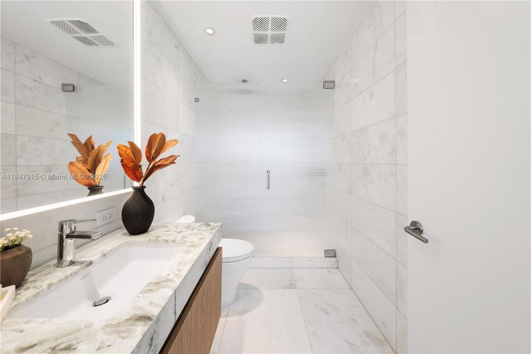 Vendido Recientemente: $1,386,000 (1 camas, 1 baños, 878 Pies cuadrados)