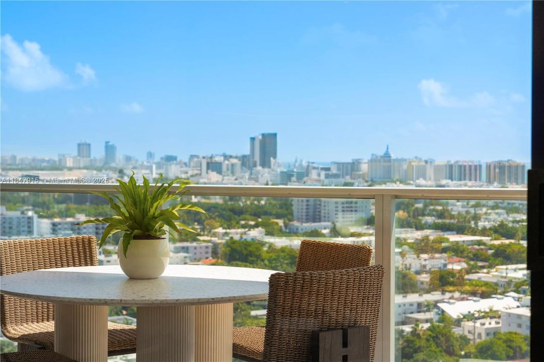 Vendido Recientemente: $1,386,000 (1 camas, 1 baños, 878 Pies cuadrados)