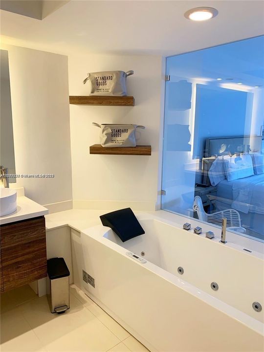 Active With Contract: $8,500 (2 beds, 2 baths, 1490 Square Feet)