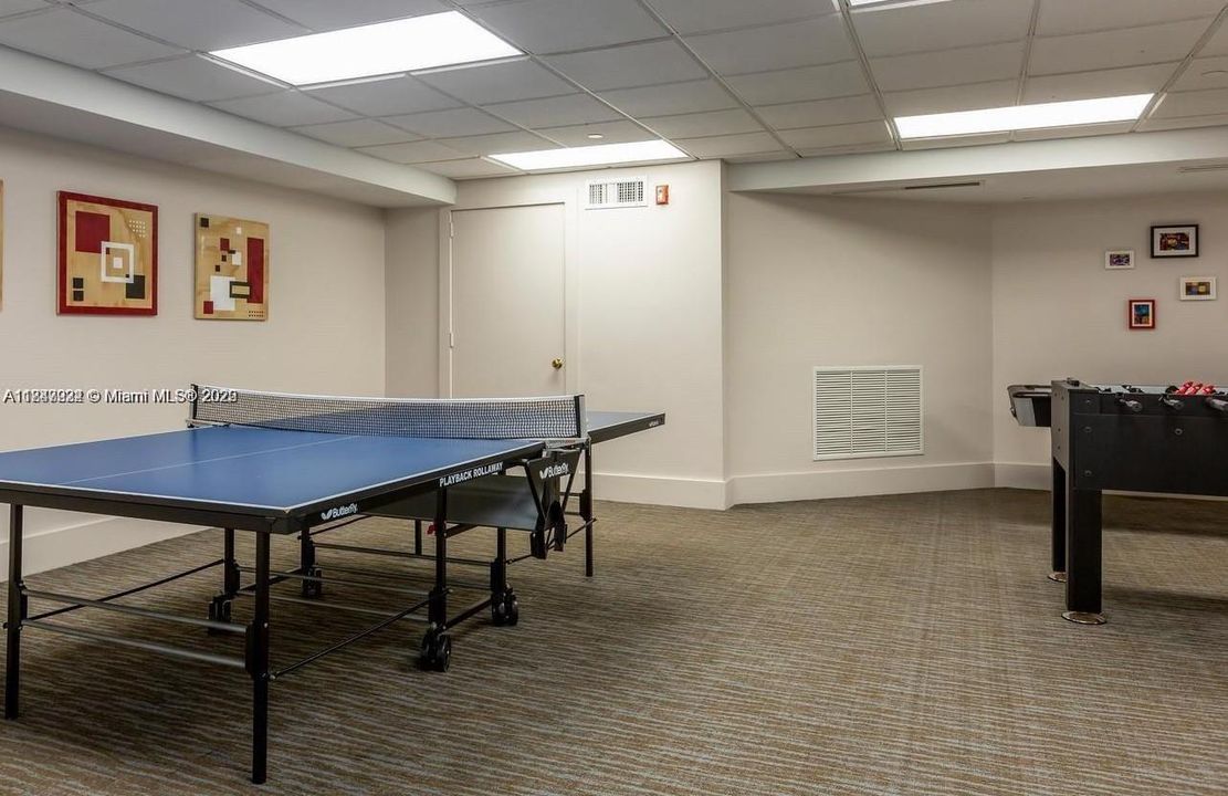 Active With Contract: $8,500 (2 beds, 2 baths, 1490 Square Feet)