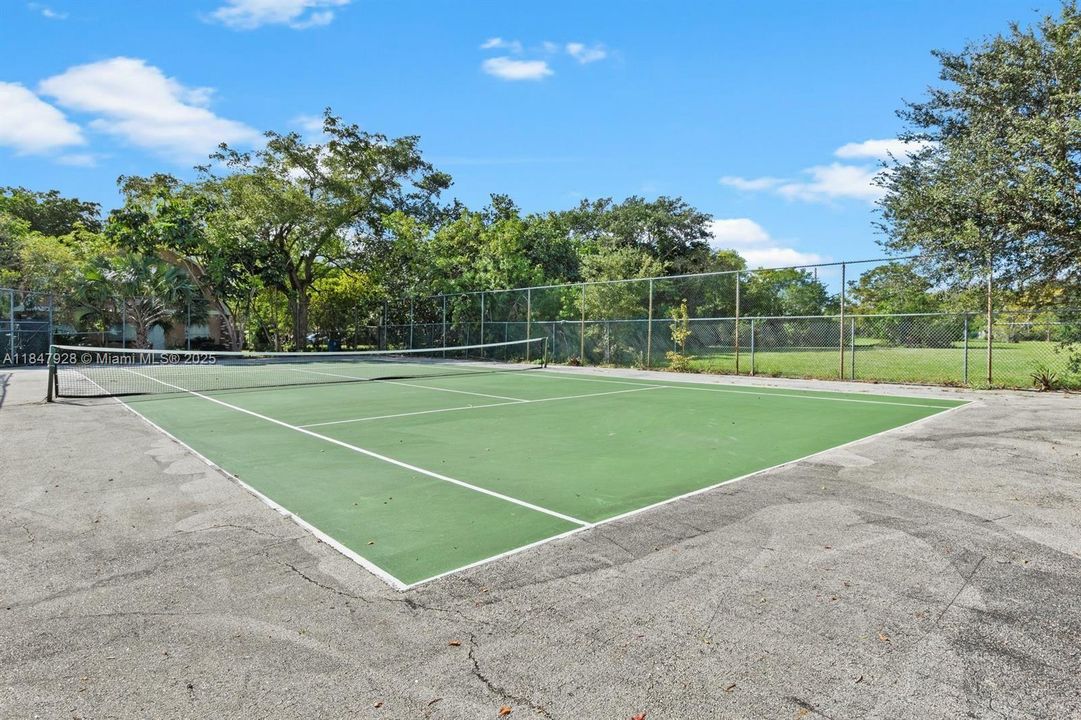 待售: $1,000,000 (0 贝兹, 0 浴室, 5446 平方英尺)