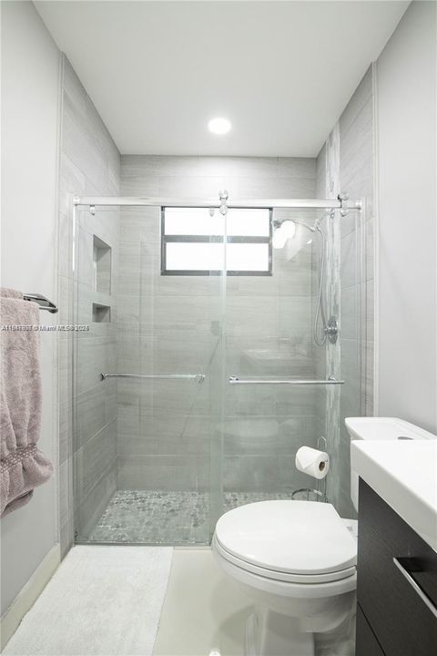 Recientemente alquilado: $3,200 (3 camas, 2 baños, 1432 Pies cuadrados)