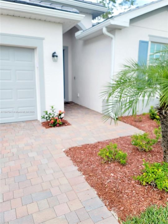 最近租的: $2,100 (4 贝兹, 3 浴室, 0 平方英尺)