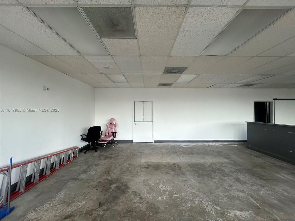 Active With Contract: $4,500 (0 beds, 0 baths, 0 Square Feet)