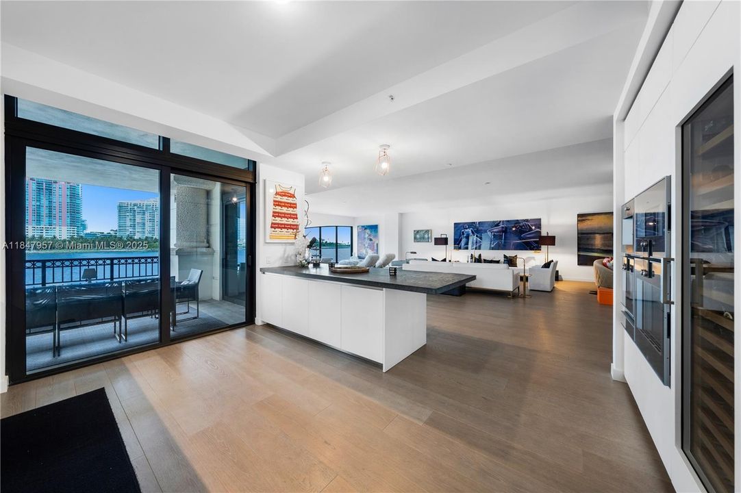 En Venta: $16,900,000 (4 camas, 4 baños, 4812 Pies cuadrados)