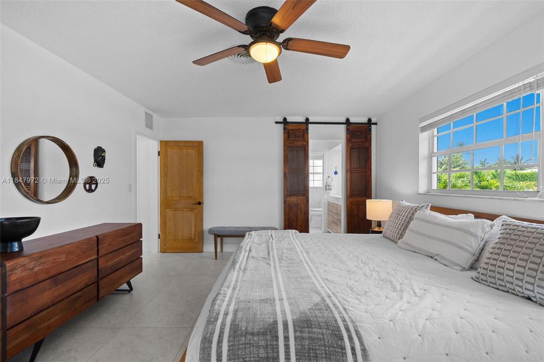 For Sale: $2,499,000 (3 beds, 2 baths, 0 Square Feet)