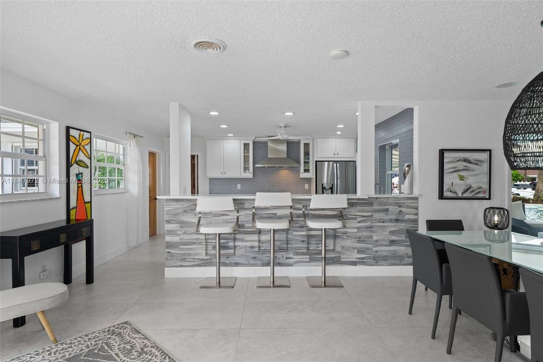 For Sale: $2,499,000 (3 beds, 2 baths, 0 Square Feet)