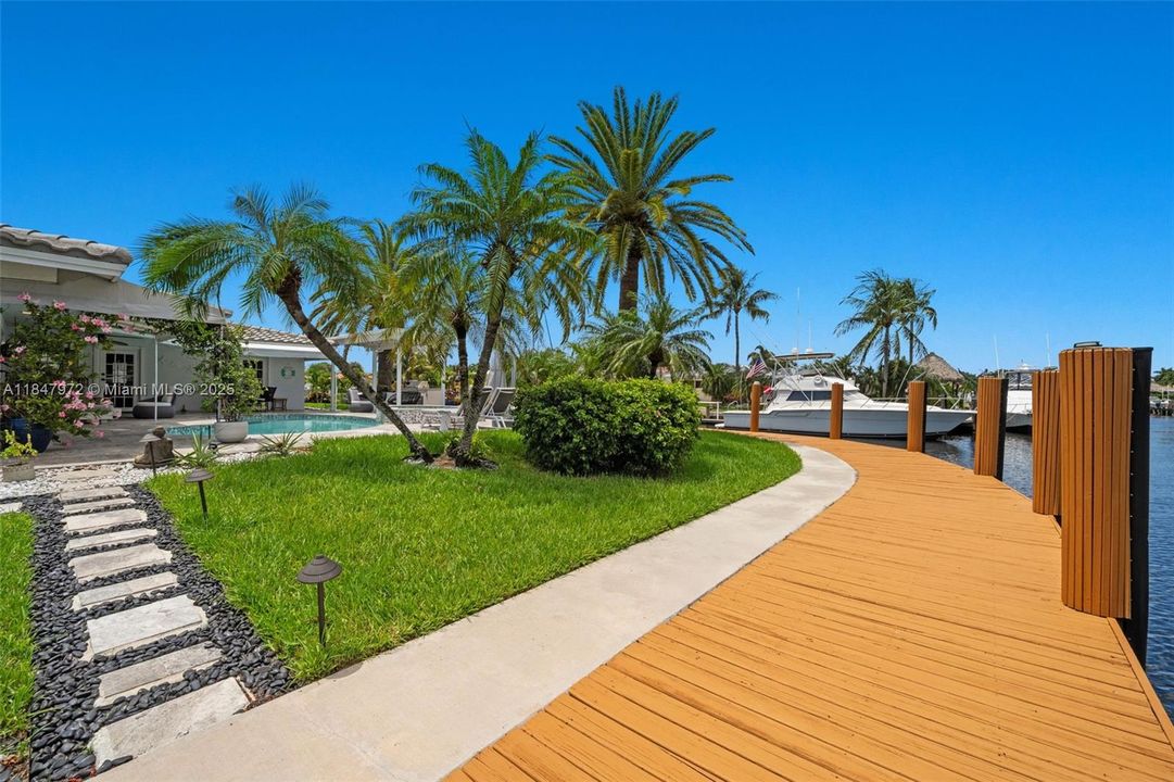 For Sale: $2,499,000 (3 beds, 2 baths, 0 Square Feet)