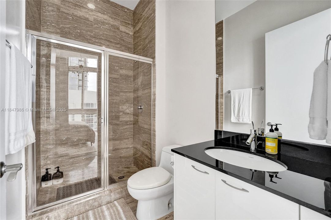 For Sale: $3,249,000 (3 beds, 3 baths, 2768 Square Feet)