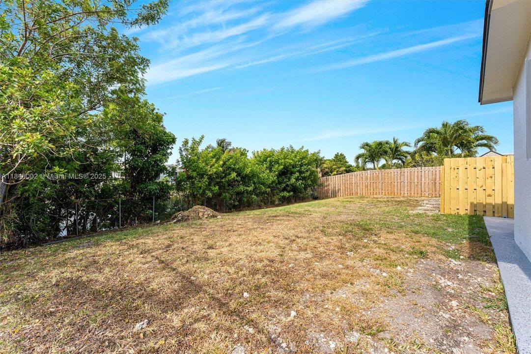 最近租的: $3,150 (3 贝兹, 2 浴室, 1266 平方英尺)