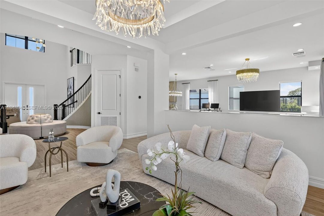 For Rent: $25,000 (6 beds, 6 baths, 6182 Square Feet)