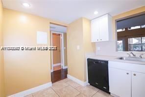 Под контрактом: $1,900 (1 спален, 1 ванн, 982 Квадратных фут)