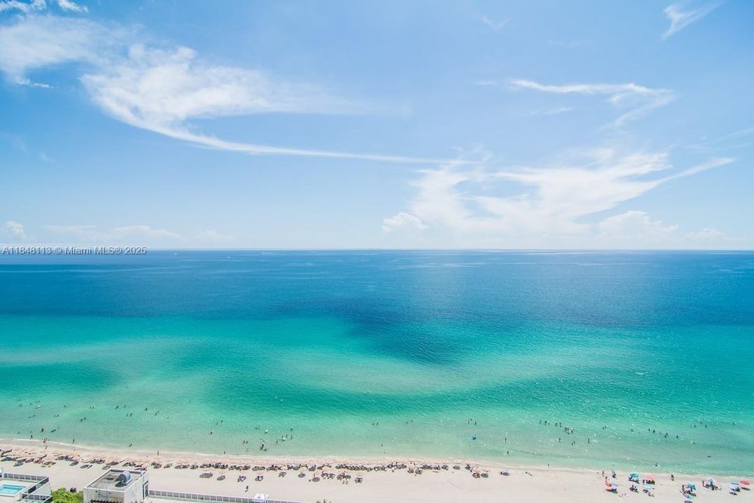 Recently Sold: $1,499,000 (3 beds, 3 baths, 1841 Square Feet)