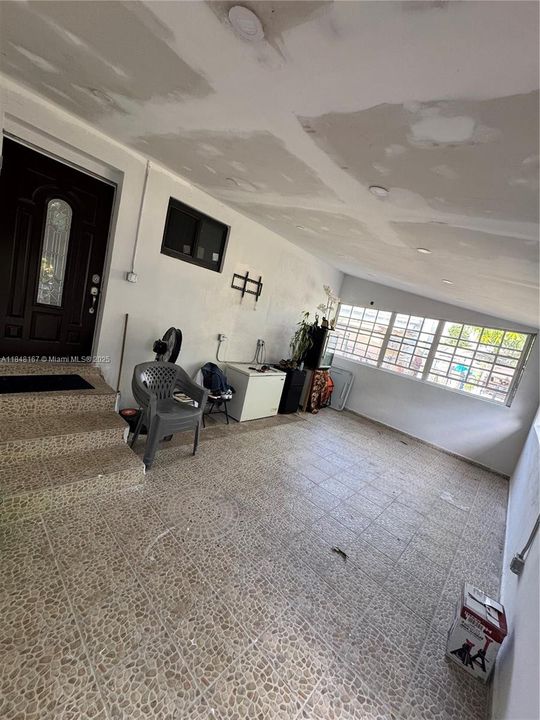 На продажу: $780,000 (4 спален, 3 ванн, 2043 Квадратных фут)