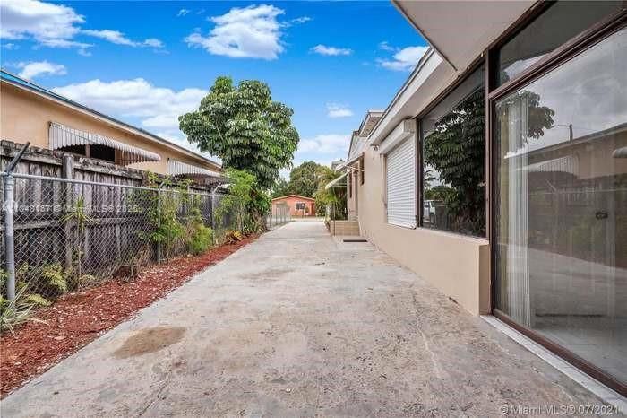 На продажу: $780,000 (4 спален, 3 ванн, 2043 Квадратных фут)