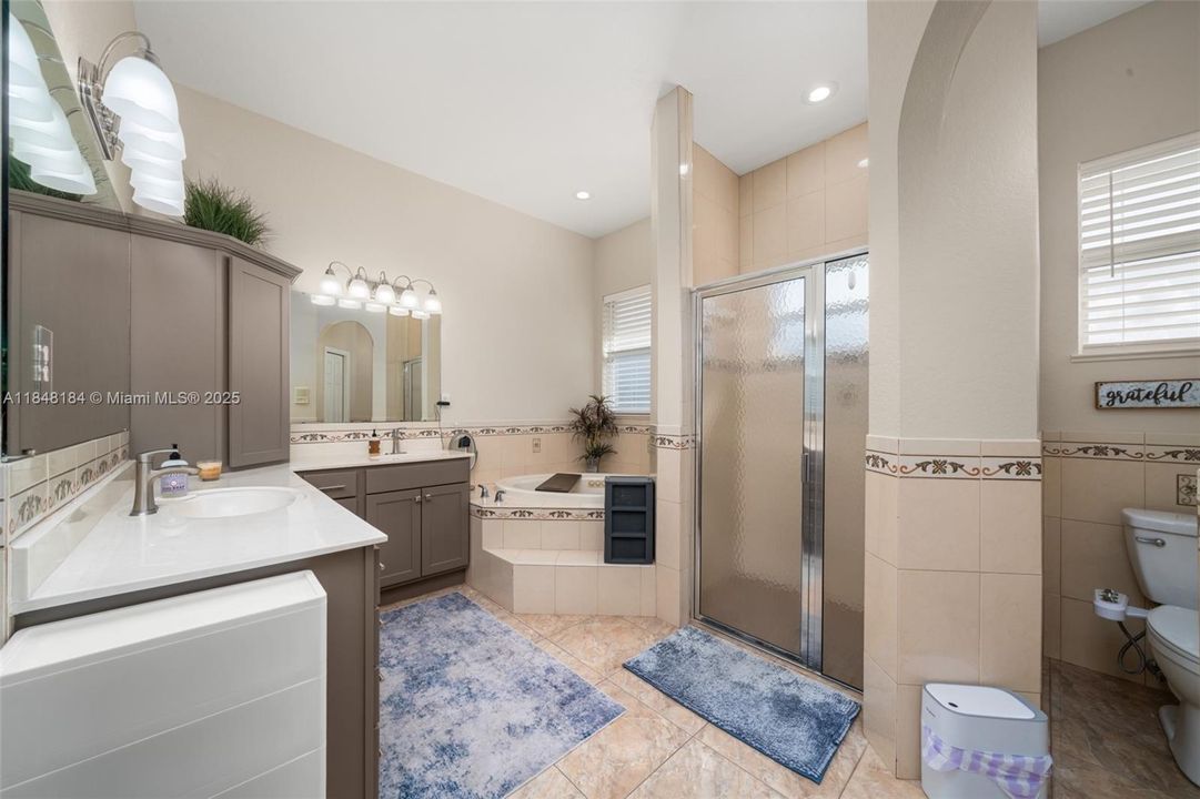 待售: $468,900 (4 贝兹, 2 浴室, 2326 平方英尺)