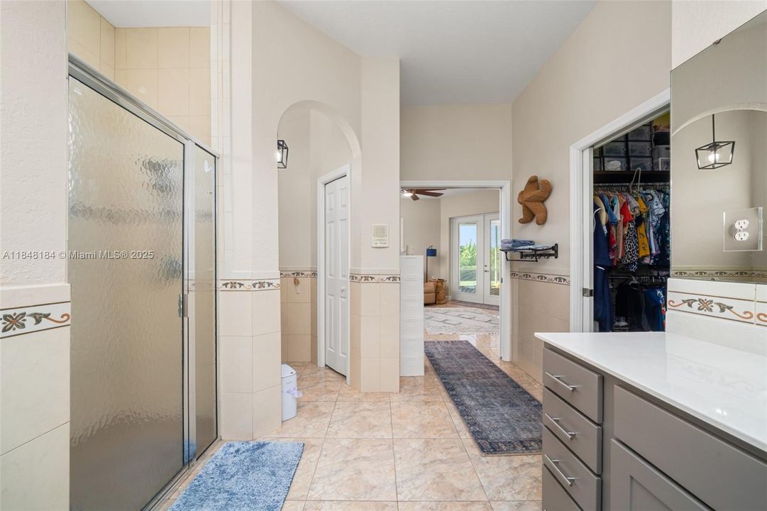 待售: $468,900 (4 贝兹, 2 浴室, 2326 平方英尺)