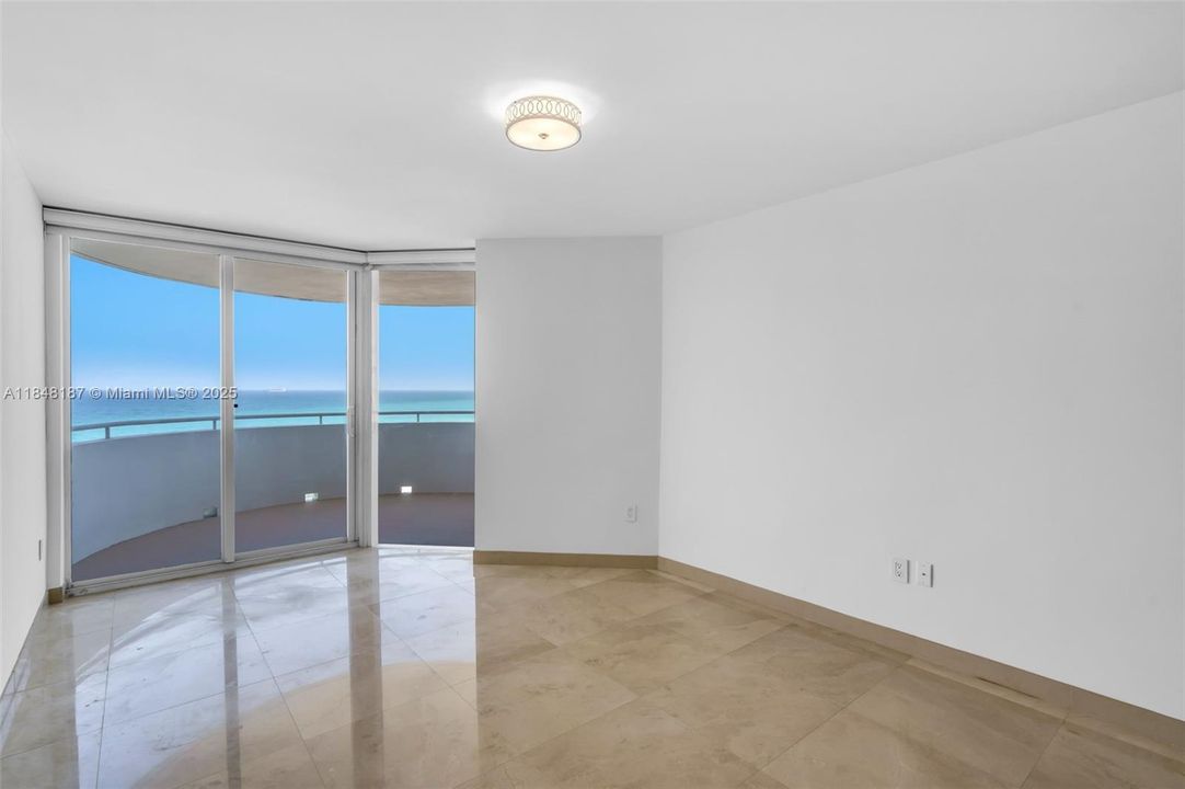 待售: $1,395,000 (3 贝兹, 2 浴室, 1700 平方英尺)