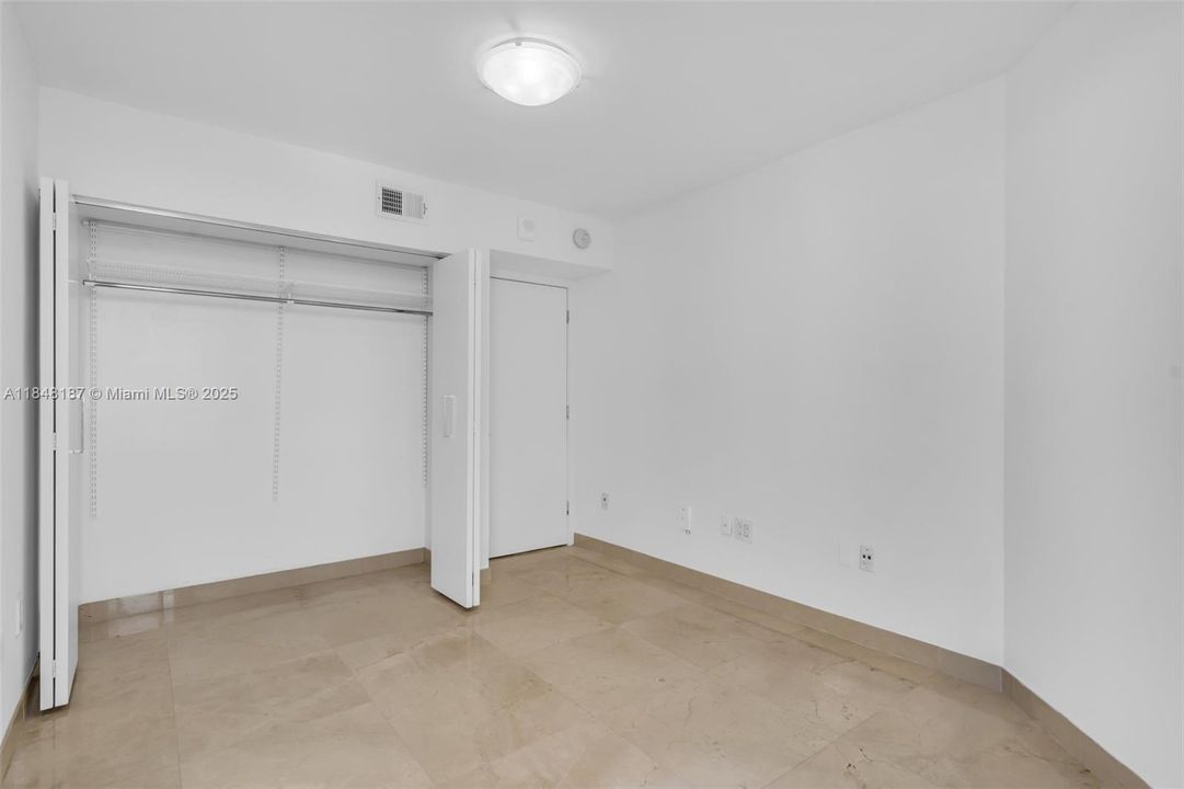 3rd bedroom and closet