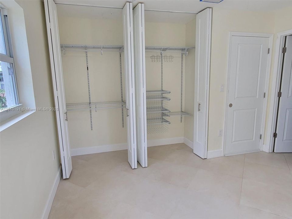 Recently Rented: $875 (1 beds, 1 baths, 0 Square Feet)