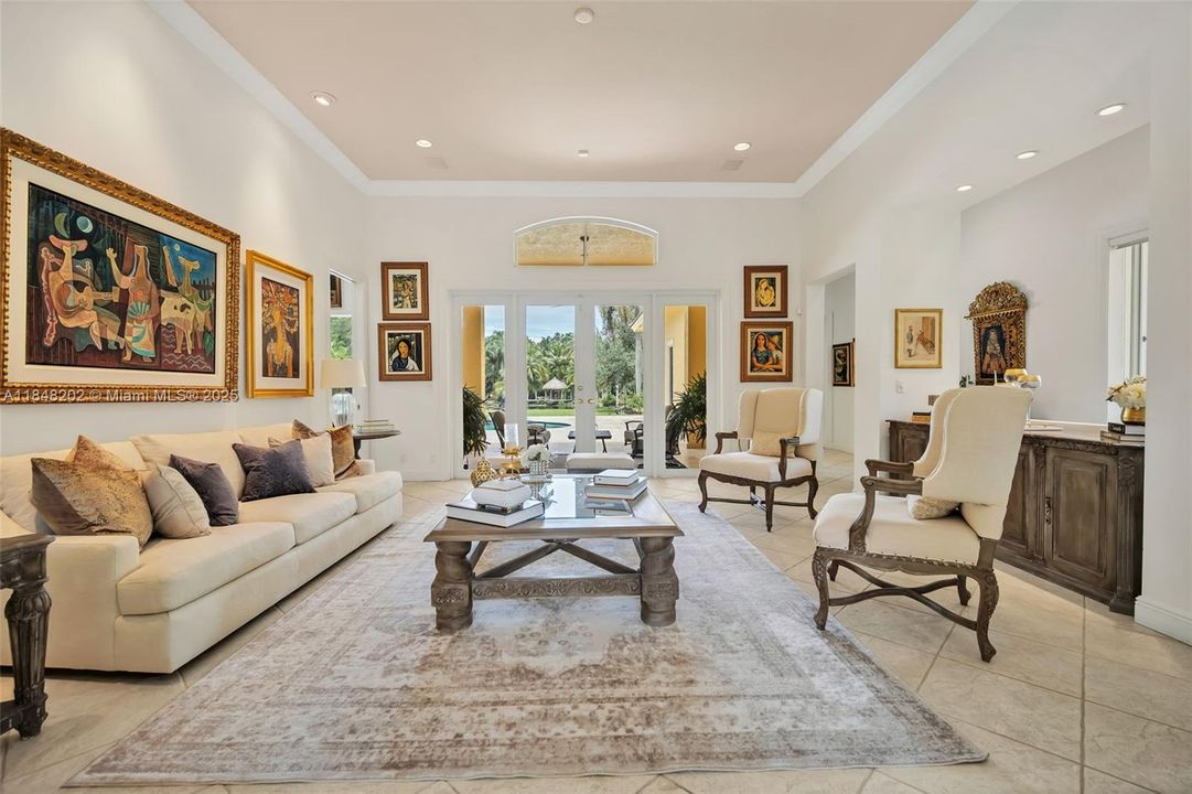 For Sale: $4,700,000 (7 beds, 6 baths, 5007 Square Feet)