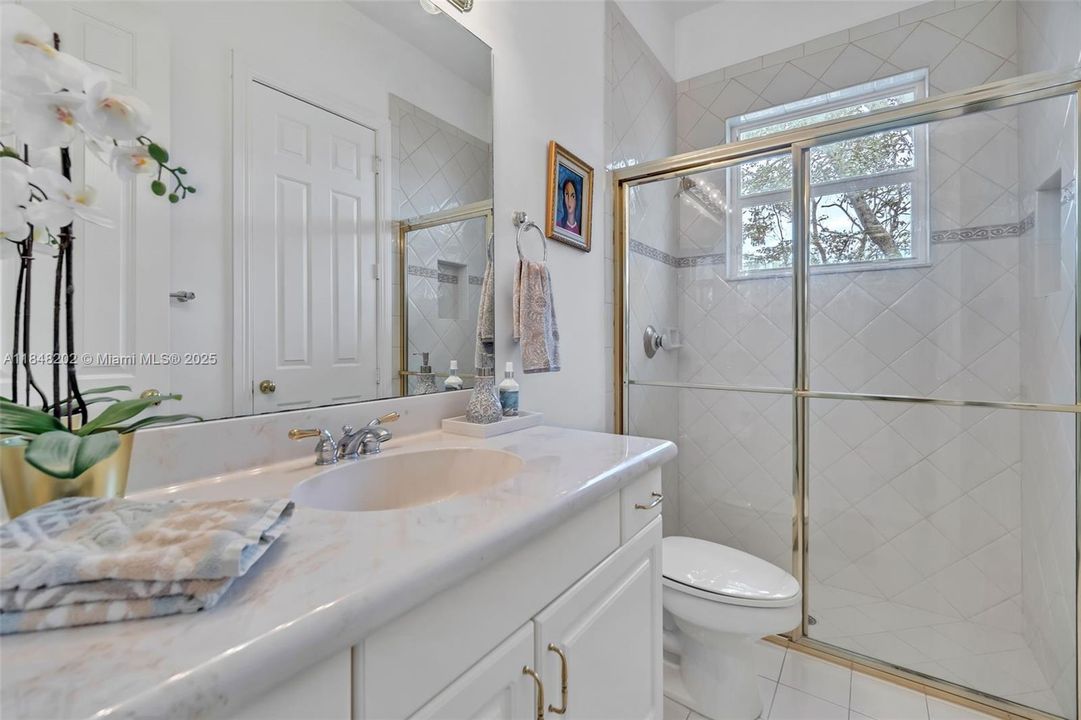 For Sale: $4,700,000 (7 beds, 6 baths, 5007 Square Feet)