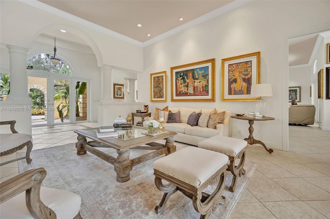 For Sale: $4,700,000 (7 beds, 6 baths, 5007 Square Feet)