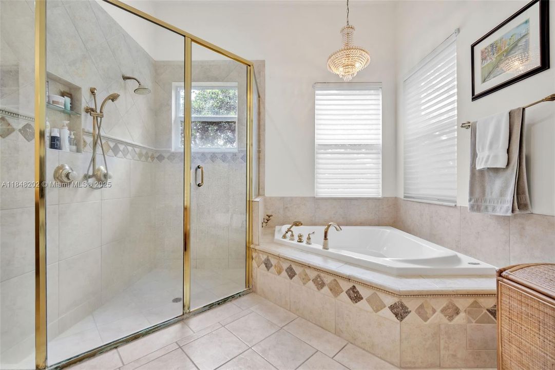 For Sale: $4,700,000 (7 beds, 6 baths, 5007 Square Feet)